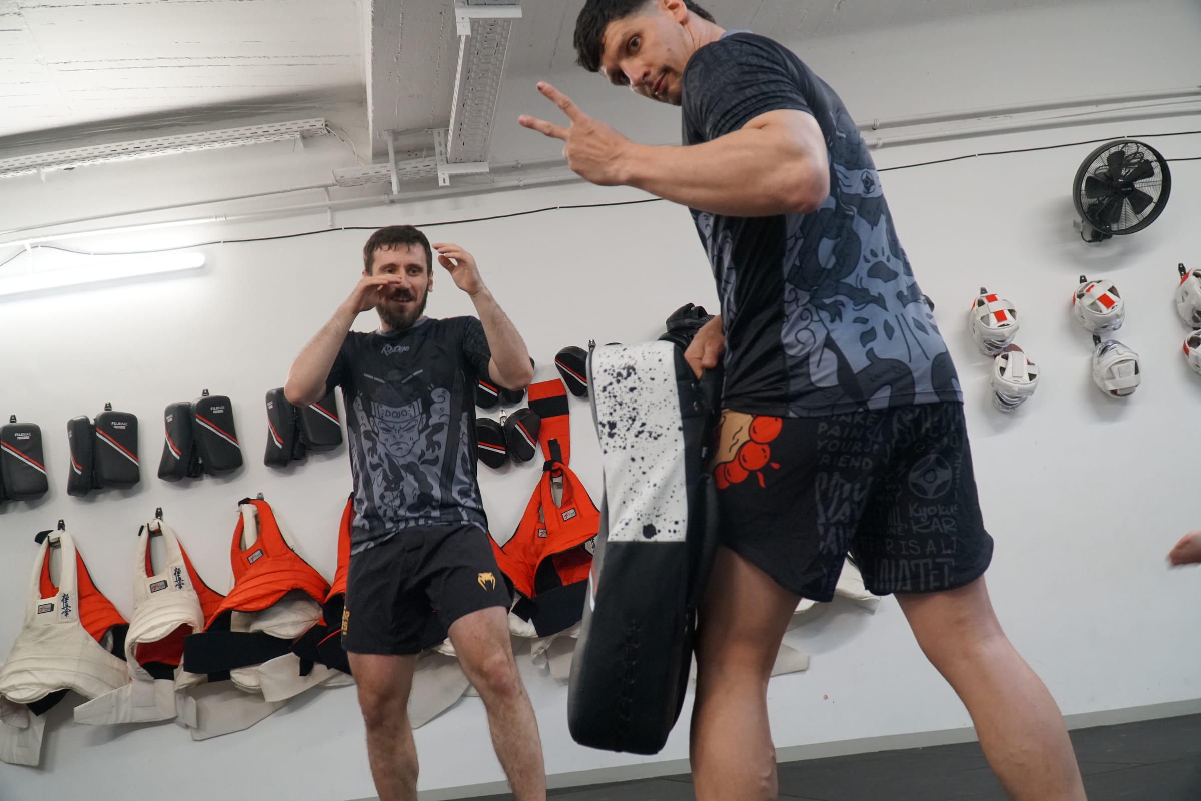 K.O.FIGHTING — Sparring und Wettkampf