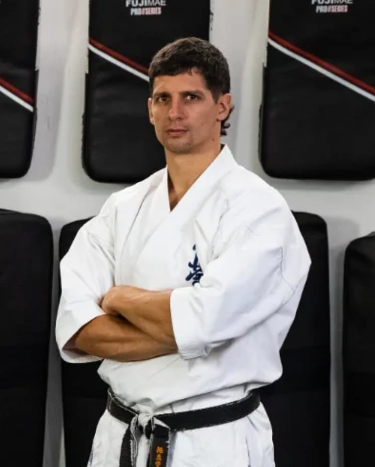 Emanuel Lebo, Geschäftsführung und Trainer